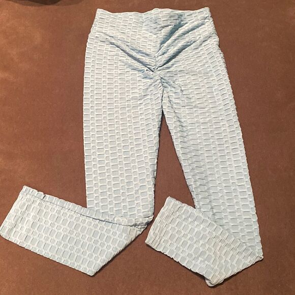 Women’s Leggings/High Waisted Yoga Pants Textured Blue Fabric Size L NEW - Picture 2 of 9